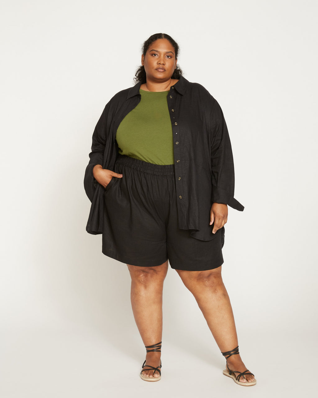 Juniper Linen Blend Easy Pull-On Shorts - Black