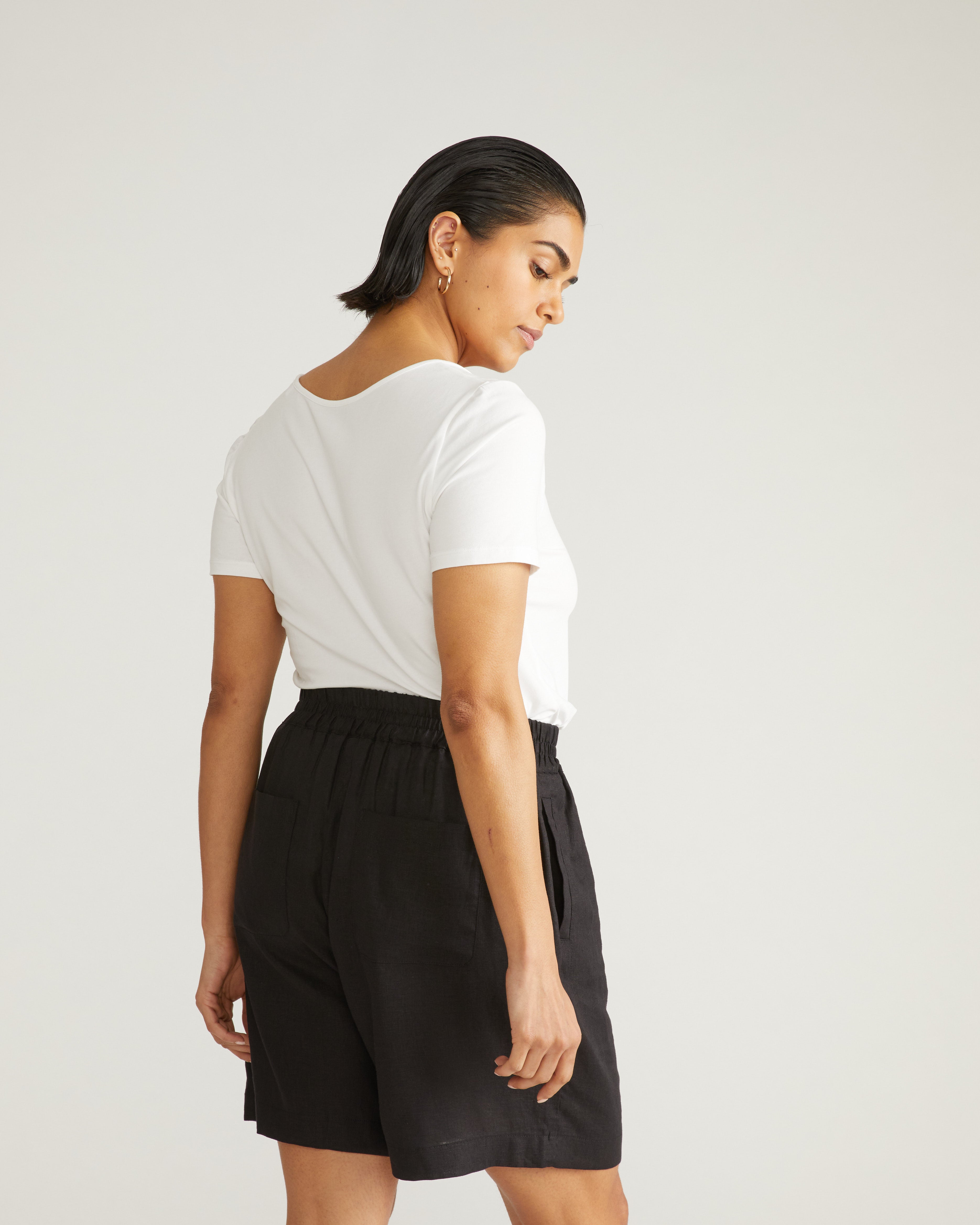 Juniper Linen Blend Easy Pull-On Shorts - Black