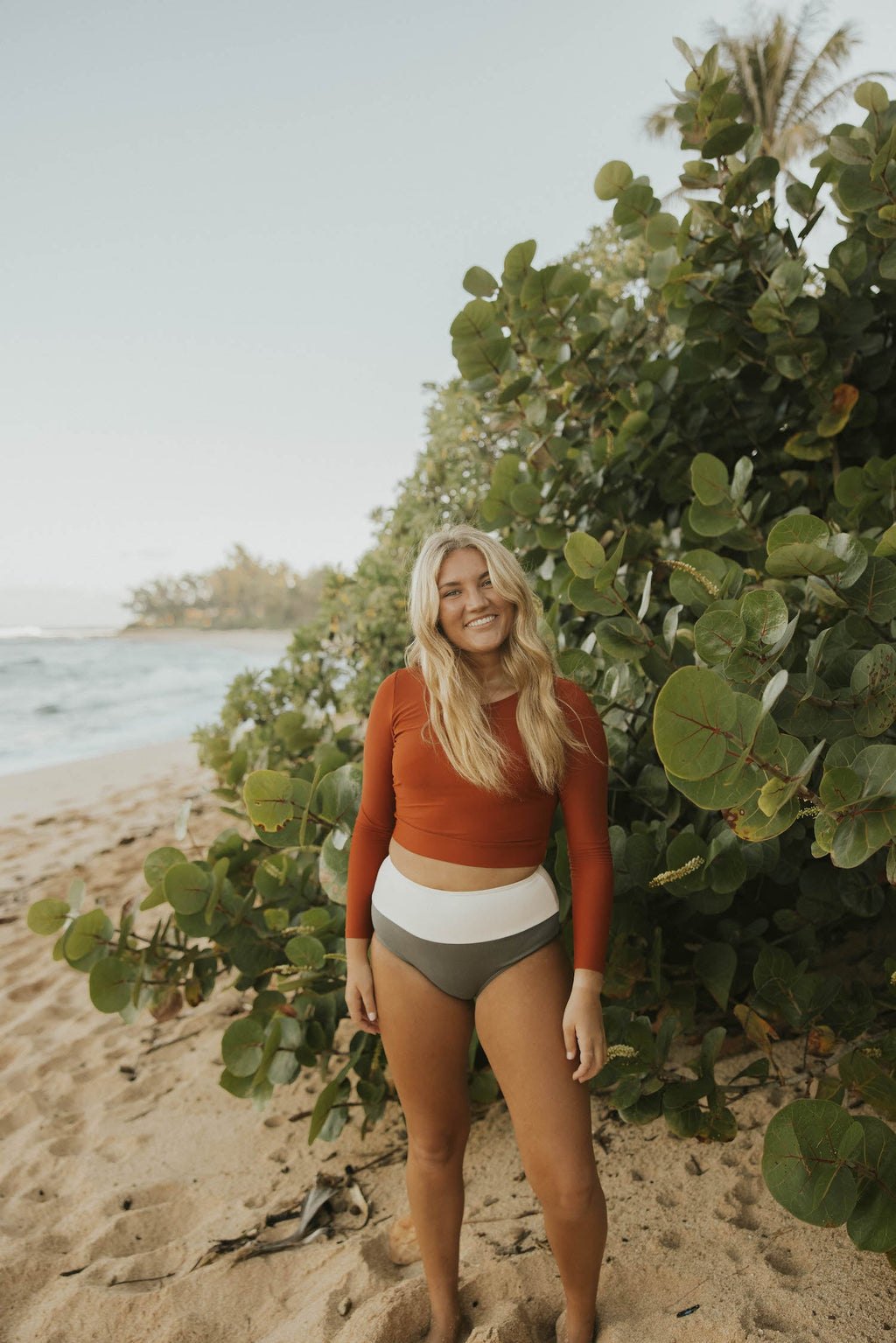 Kokkini Long Sleeve Top | Athletic Rashguard for Sun Protection