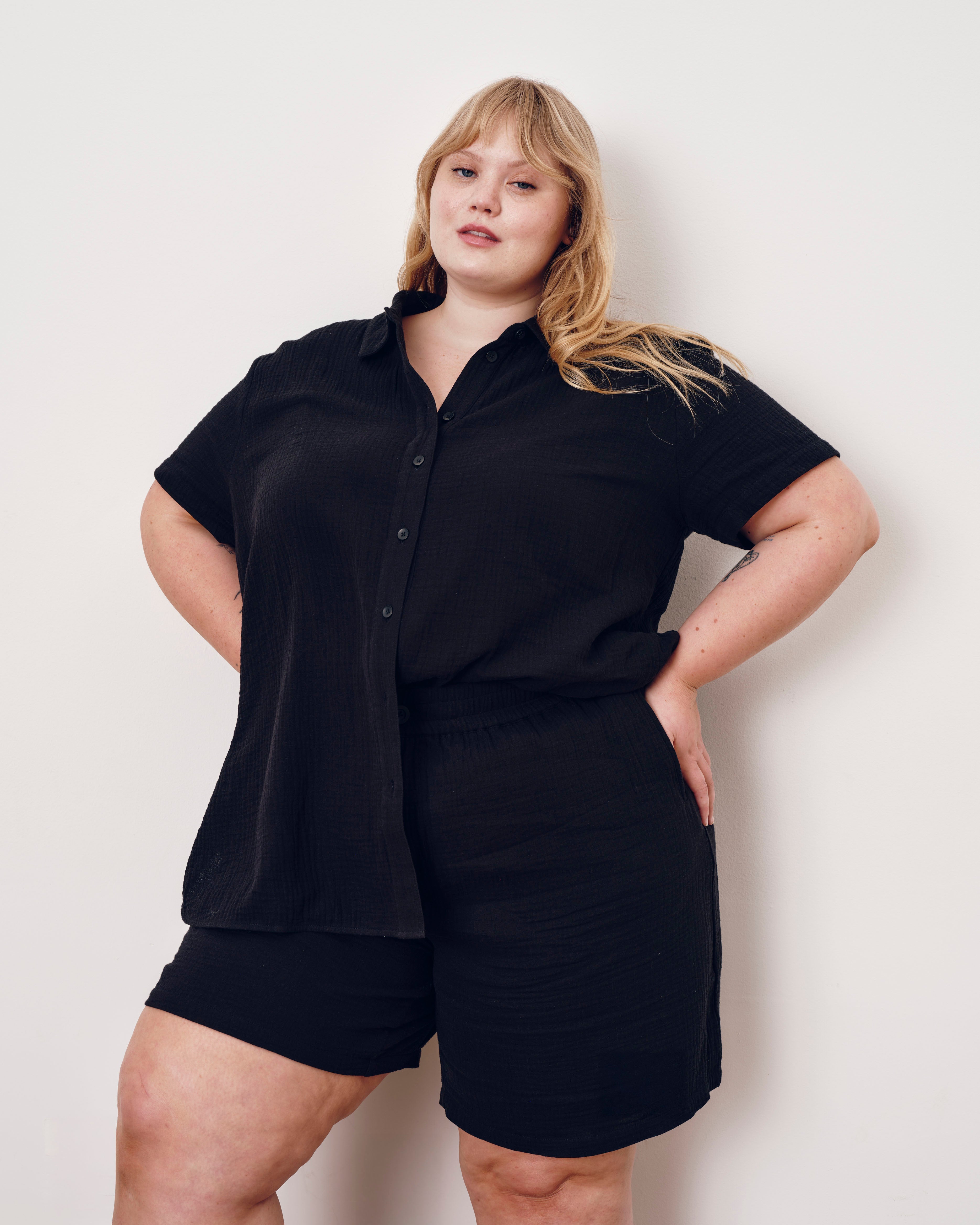 Luxe Cotton Gauze Beach Short - Black
