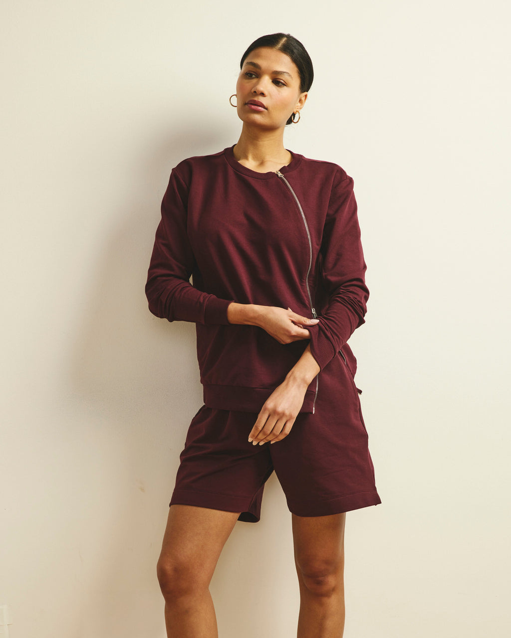 Hayes Sweatshorts - Black Cherry