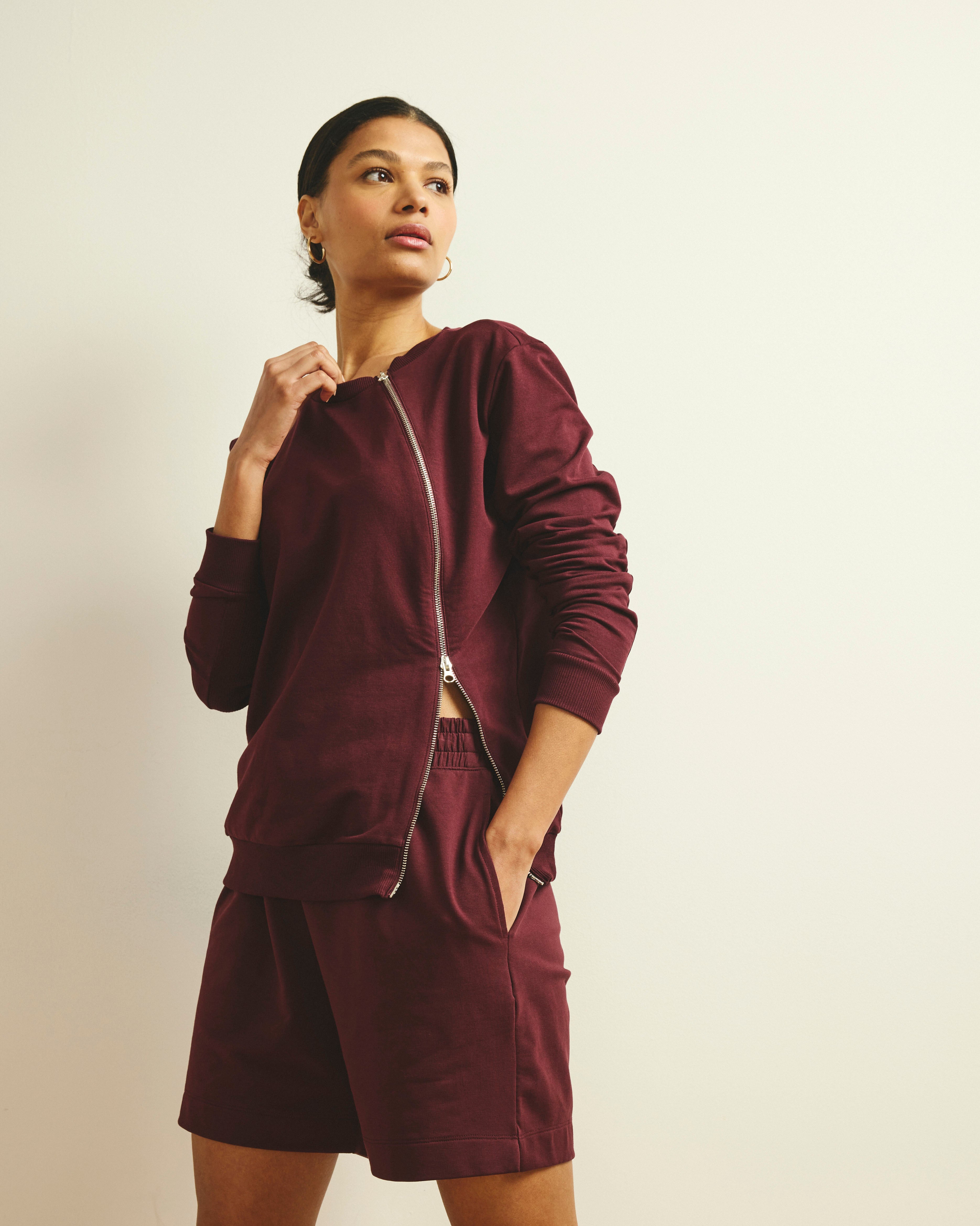 Hayes Sweatshorts - Black Cherry
