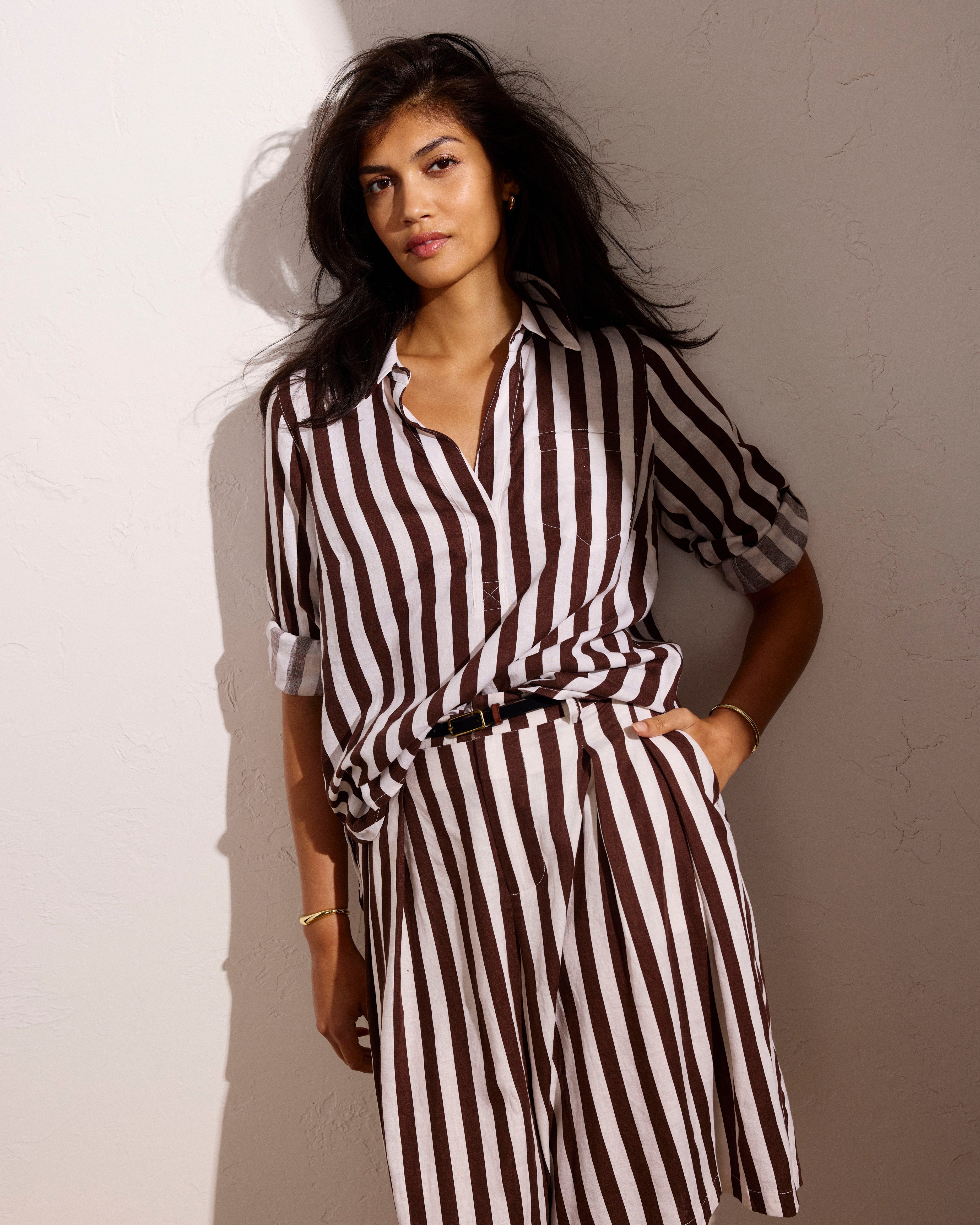 Seaport Tailored Linen Blend Short - Peppercorn Stripe