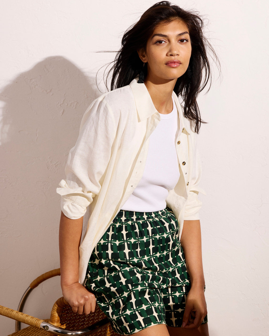 Juniper Linen Blend Easy Pull-On Shorts - Green Trellis Print
