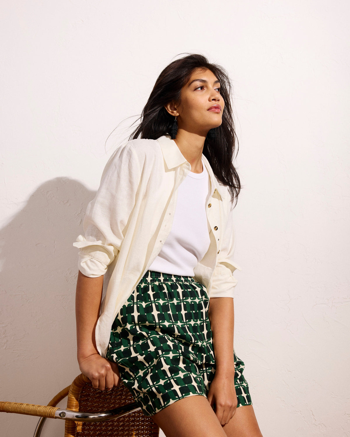 Juniper Linen Blend Easy Pull-On Shorts - Green Trellis Print