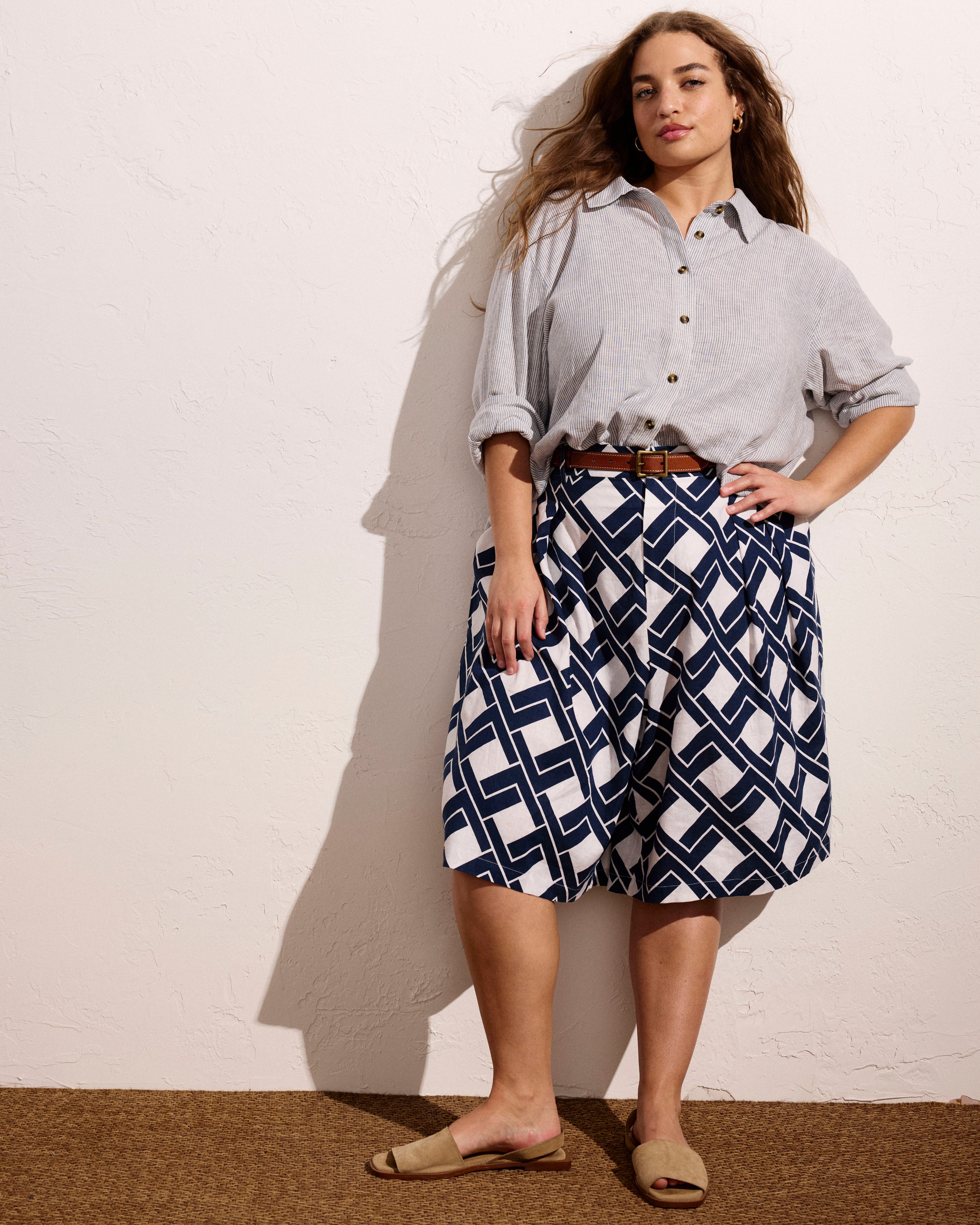 Seaport Tailored Linen Blend Short - Geometrica Print