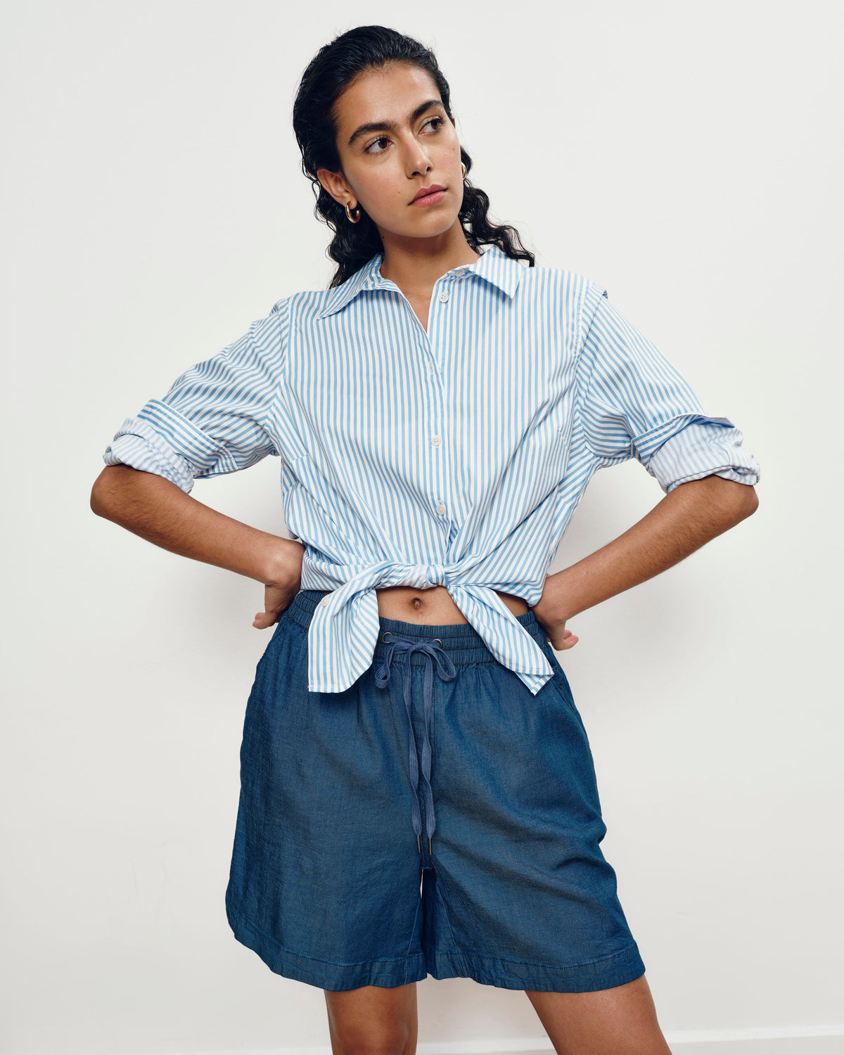 Perfect Tencel Chambray Shorts - Midnight Blue