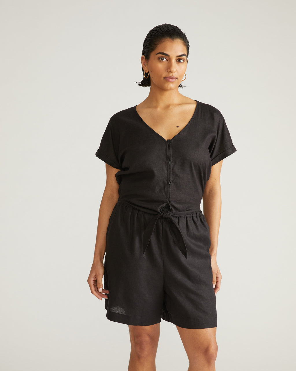 Juniper Linen Blend Easy Pull-On Shorts - Black