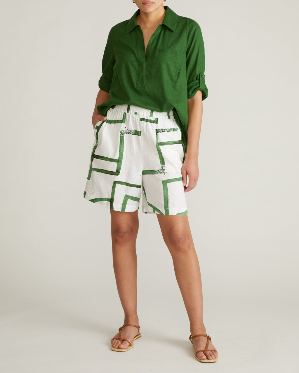 Juniper Linen Blend Easy Pull-On Shorts - Green Paint Print