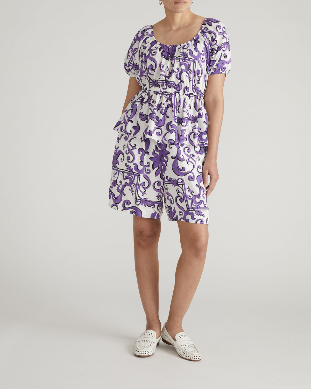 Juniper Linen Blend Easy Pull-On Shorts - Purple Majolica Print