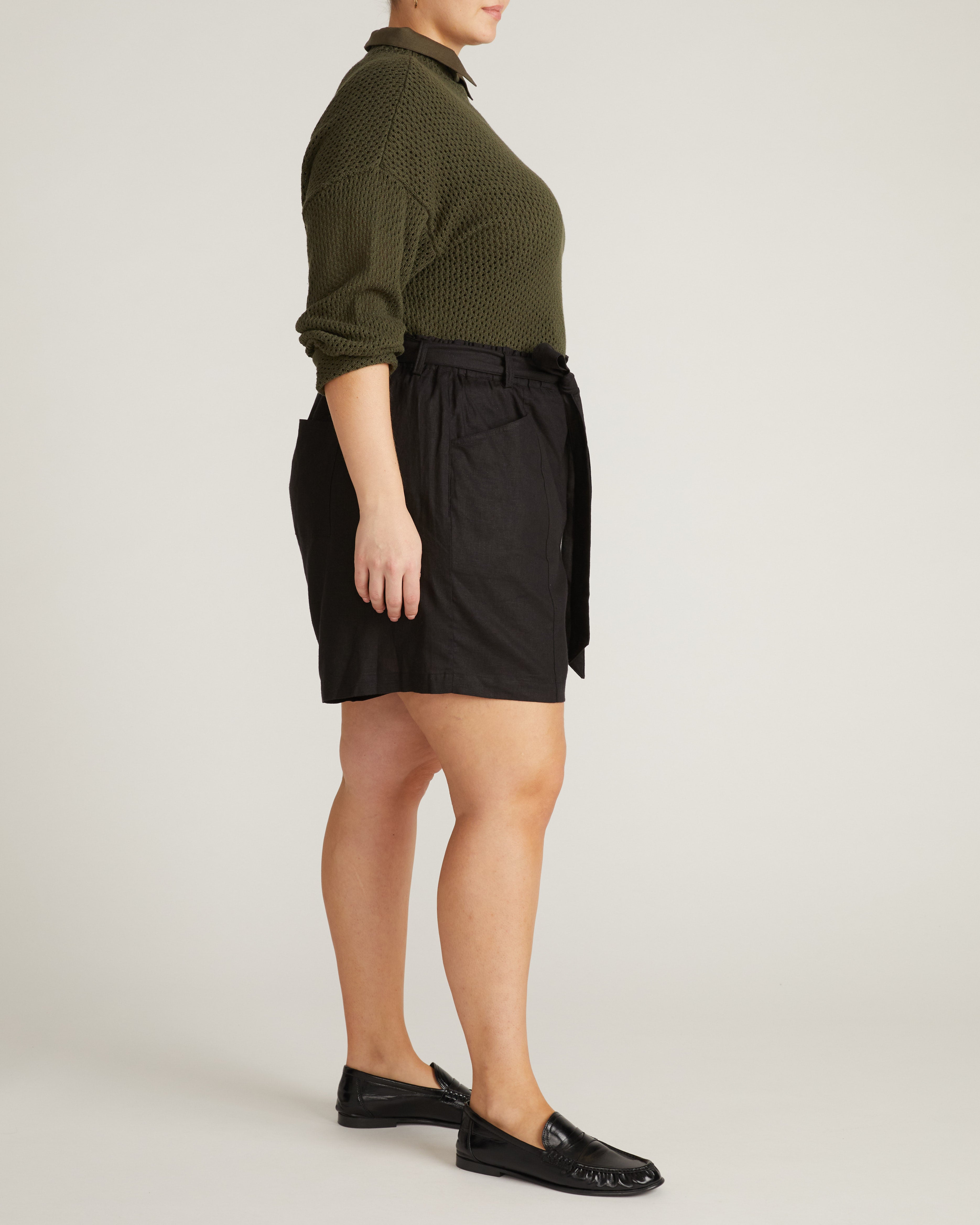 Harbor Stretch Linen Blend Paperbag Shorts - Black