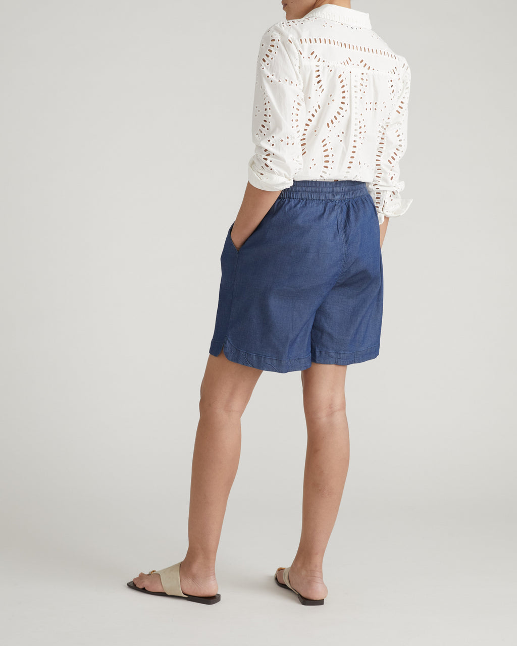Perfect Tencel Chambray Shorts - Midnight Blue